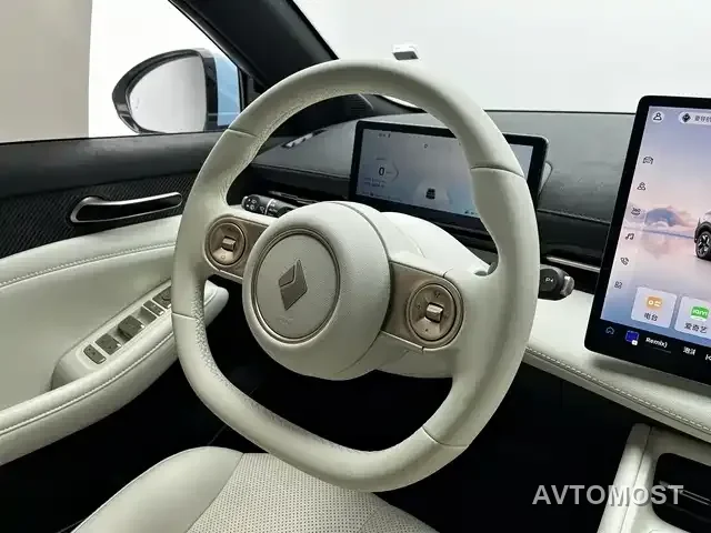 Baojun Yunhai 2024 140km Plug-in Hybrid — фото 10