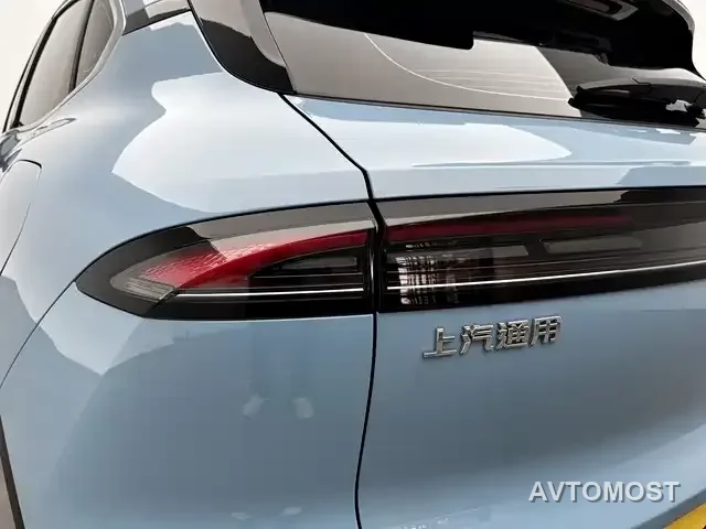 Baojun Yunhai 2024 140km Plug-in Hybrid — фото 13