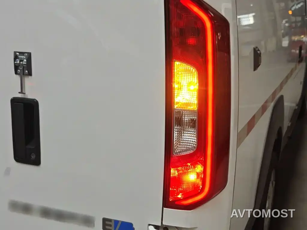 Foton Zhilan Jingling E7 2023 Pure Electric Van Flat Roof 2-seater CATL 38.64kWh — фото 3