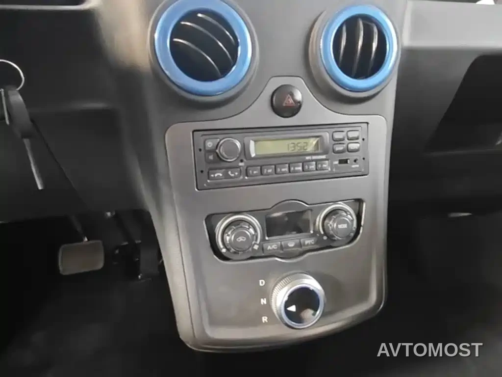 Foton Zhilan Jingling E7 2023 Pure Electric Van Flat Roof 2-seater CATL 38.64kWh — фото 8