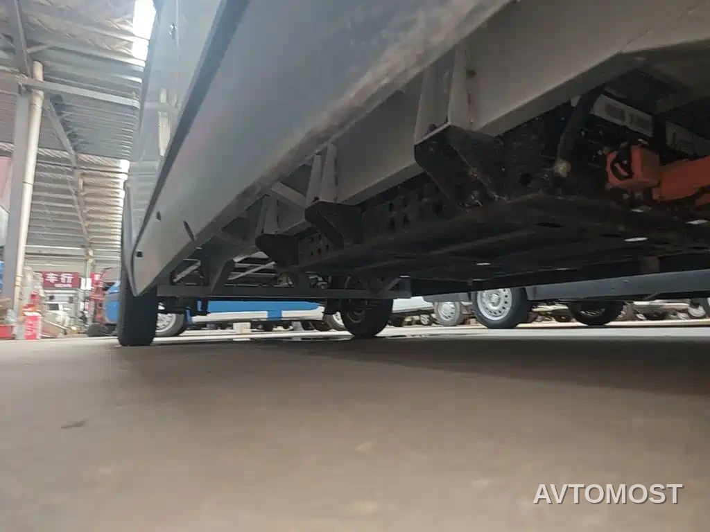 Foton Zhilan Jingling E7 2023 Pure Electric Van Flat Roof 2-seater CATL 38.64kWh — фото 16