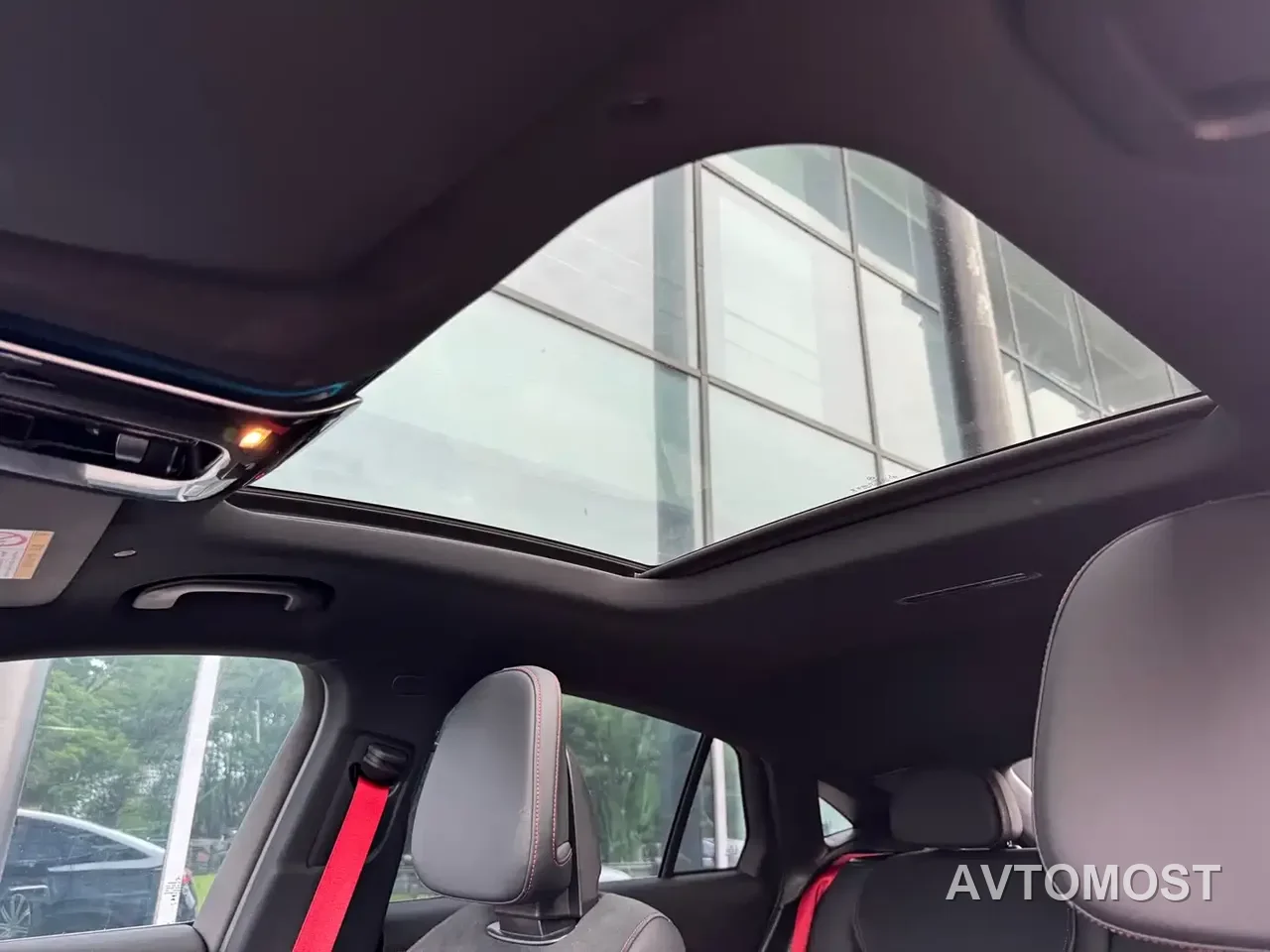 Mercedes-Benz GLC Coupe AMG 2024 AMG GLC 43 4MATIC Coupe SUV — фото 14