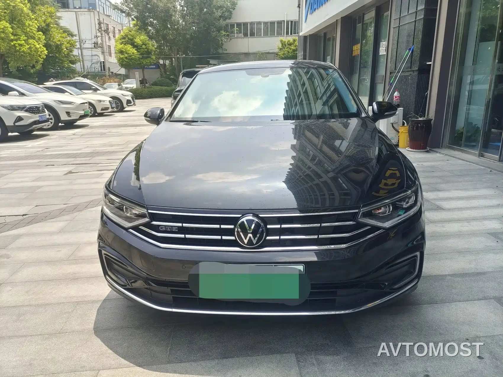 Volkswagen Magotan GTE Plug-in Hybrid 2022 GTE Luxury — фото 2