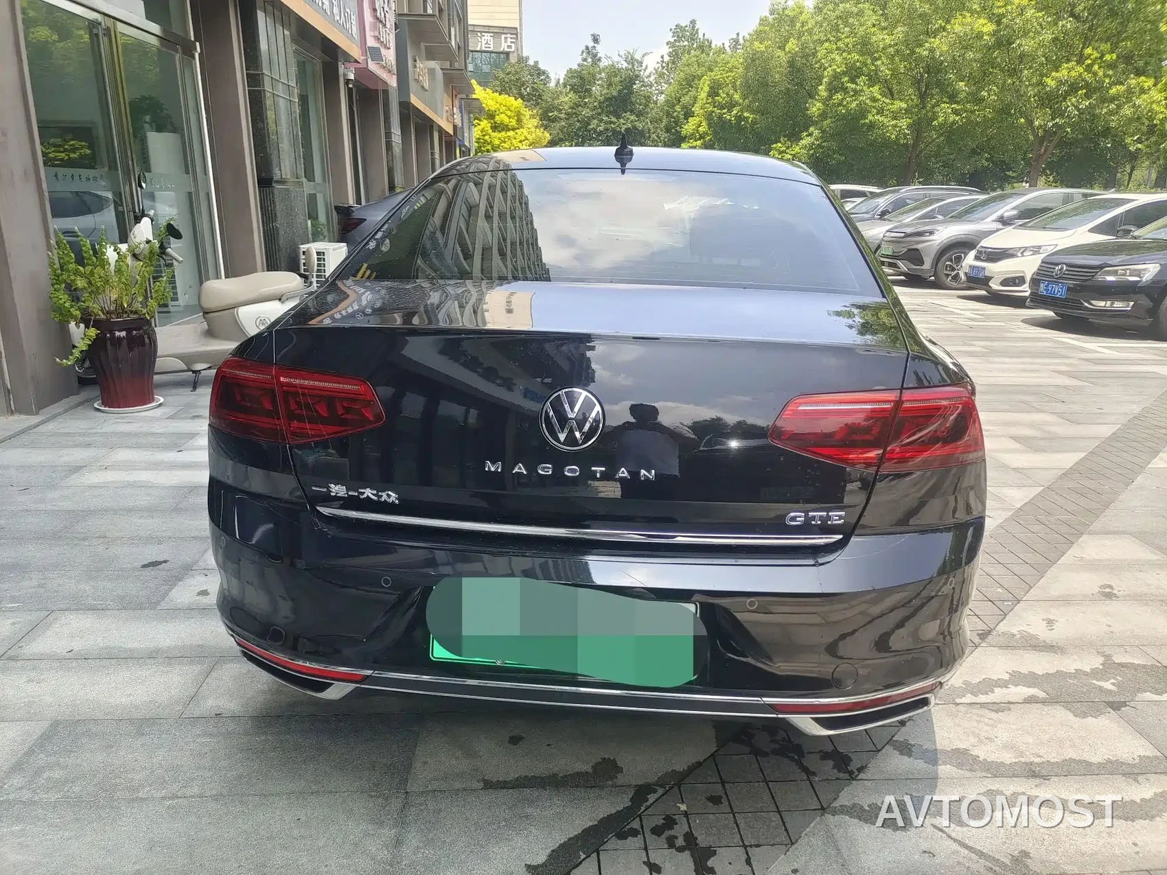 Volkswagen Magotan GTE Plug-in Hybrid 2022 GTE Luxury — фото 4