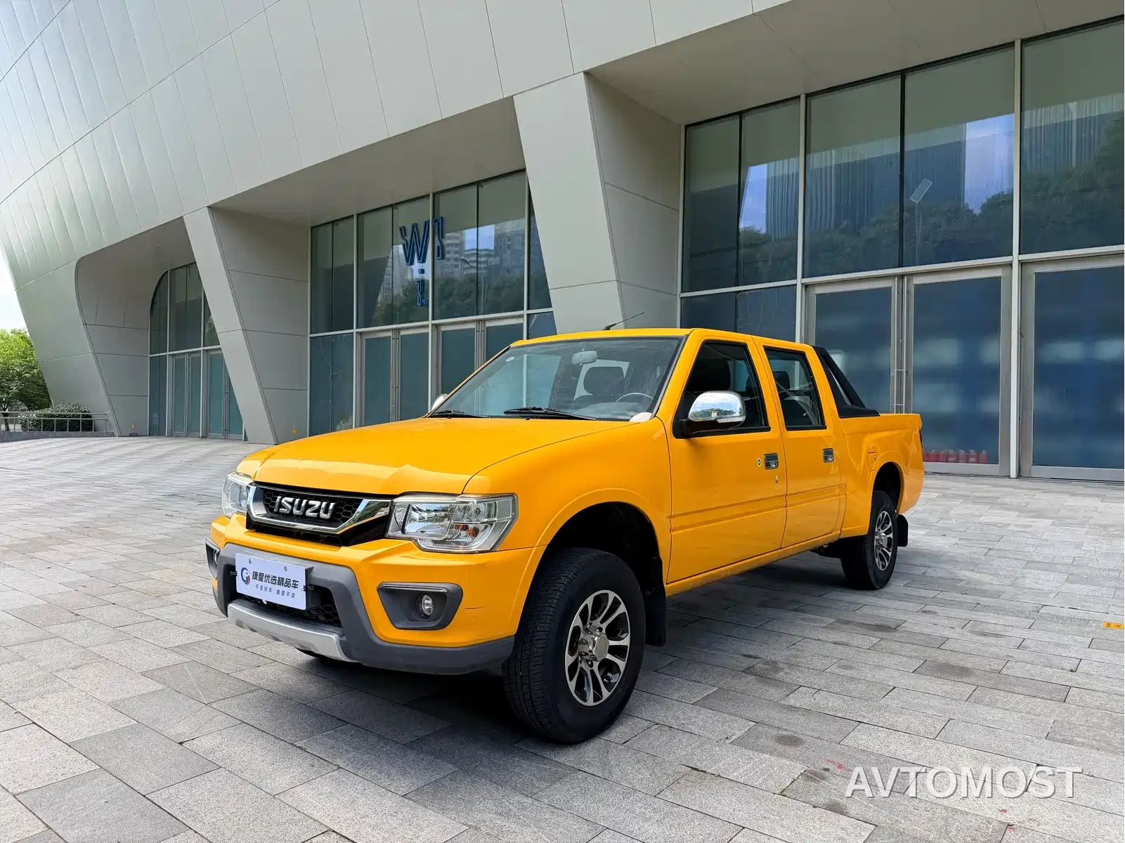 Isuzu Qingling Isuzu T17 2023 3.0T Diesel 4WD Flatbed Truck Extended Wheelbase 4KH1CT6H1 — фото 1