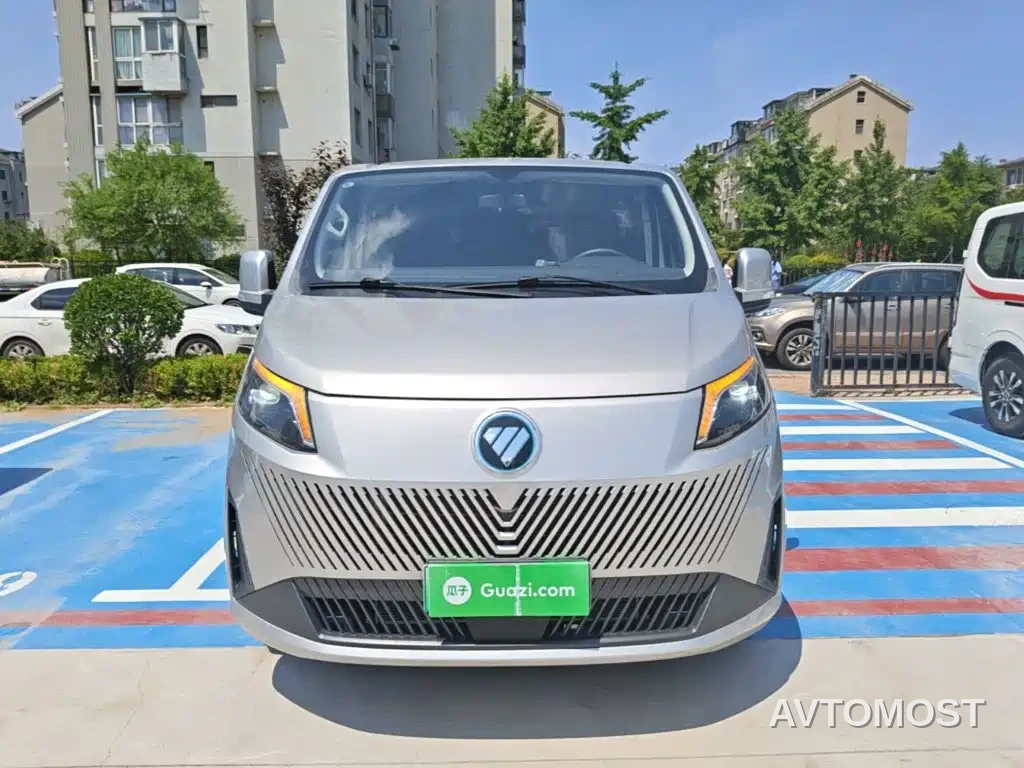 Foton Tuyano Big V New Energy 2024 Long Wheelbase Low Roof 7 Seater CATL 53.58kwh — фото 3