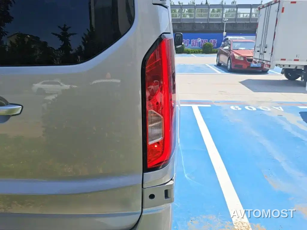 Foton Tuyano Big V New Energy 2024 Long Wheelbase Low Roof 7 Seater CATL 53.58kwh — фото 8