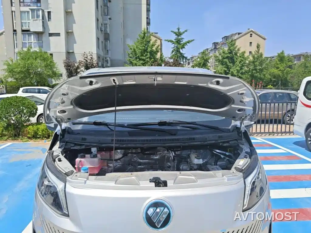 Foton Tuyano Big V New Energy 2024 Long Wheelbase Low Roof 7 Seater CATL 53.58kwh — фото 17