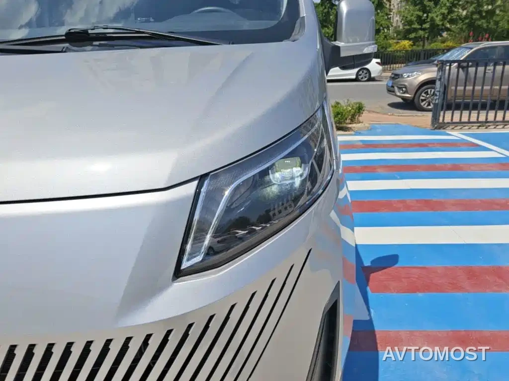 Foton Tuyano Big V New Energy 2024 Long Wheelbase Low Roof 7 Seater CATL 53.58kwh — фото 21