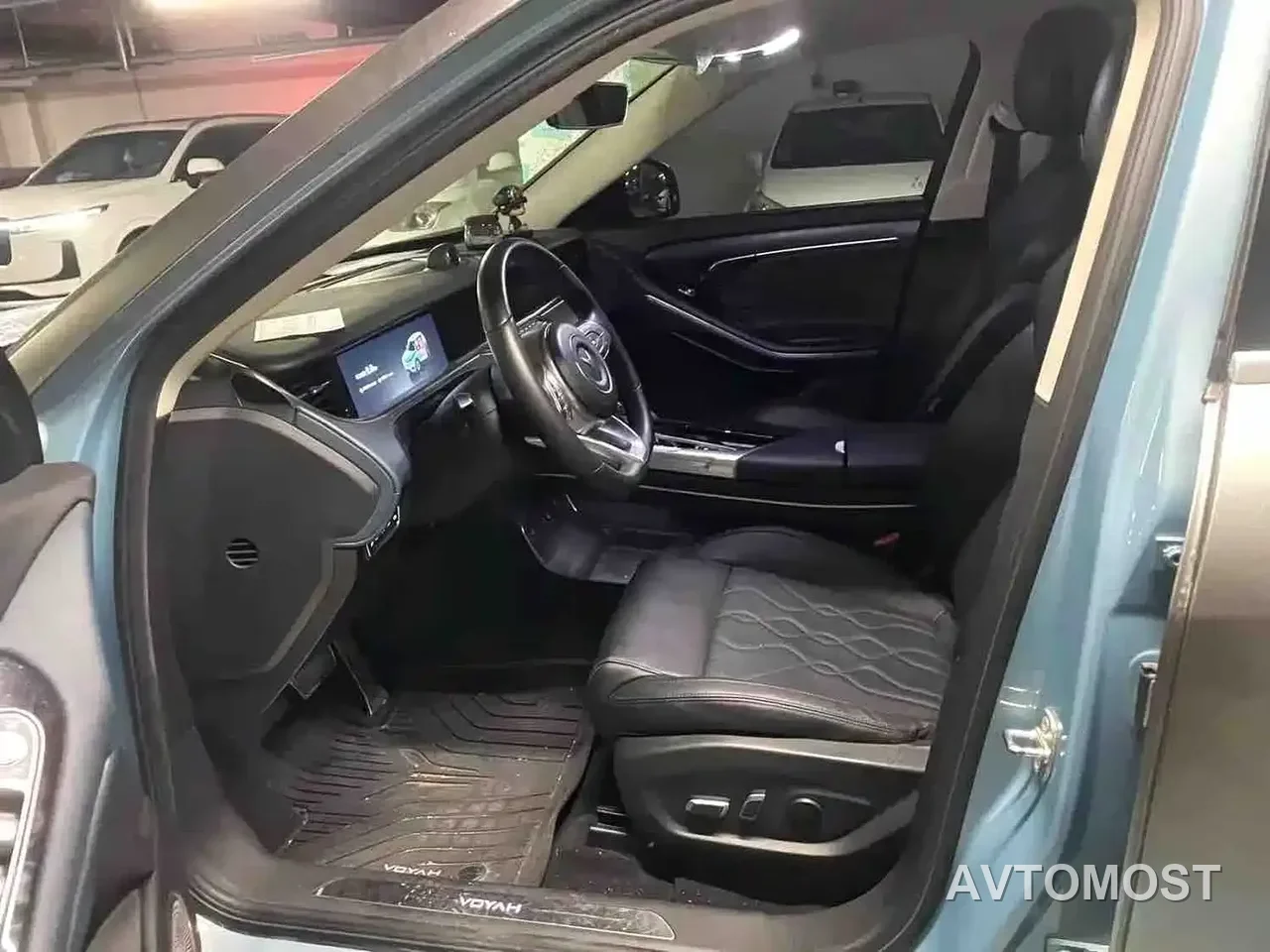 VOYAH FREE 2021 4WD Extended Range Launch Edition Exclusive Luxury Package — фото 4