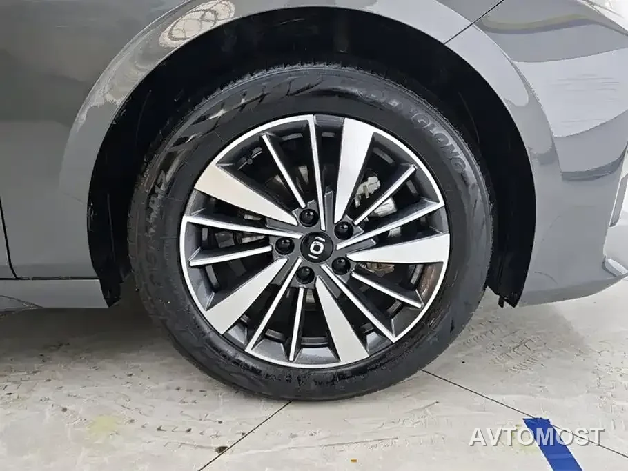 Changan Qiyuan A05 2024 Deluxe Edition 70 Leading — фото 6