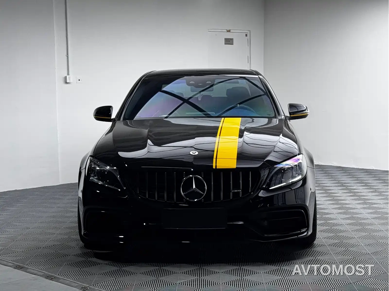Mercedes-Benz C-Class AMG 2021 AMG C 63 Night Edition — фото 2