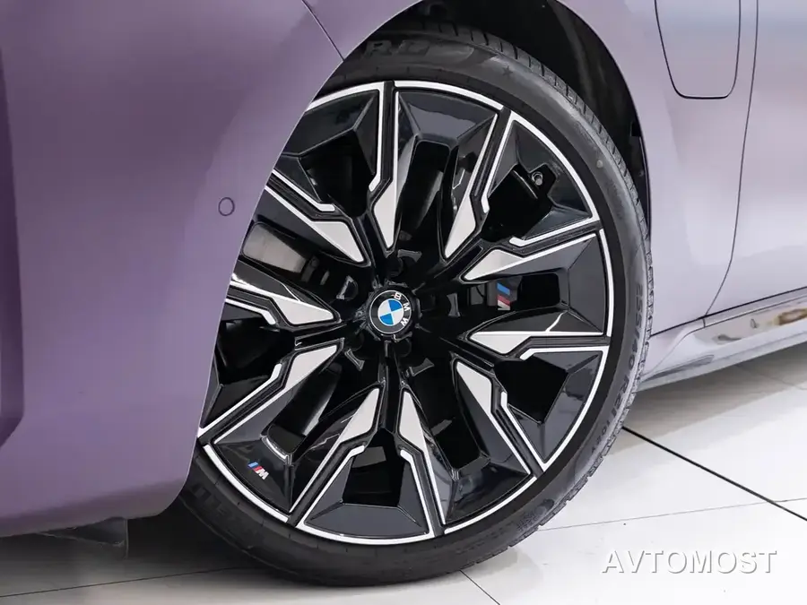 BMW M760Le 2023 M760Le xDrive