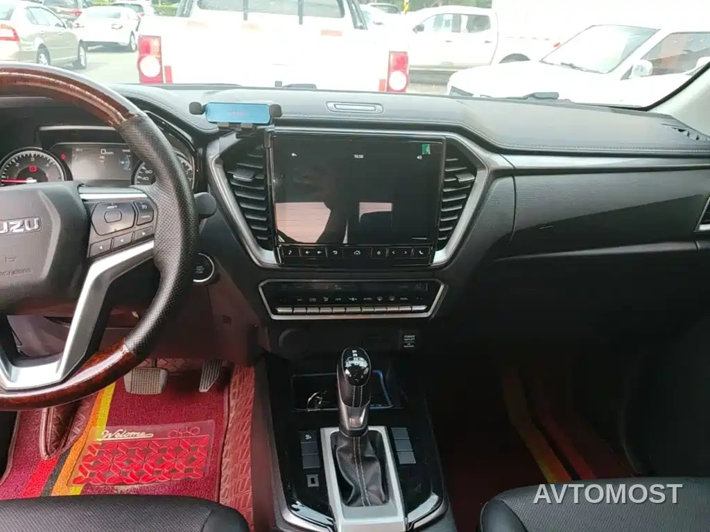 Isuzu D-MAX 2021 Model 1.9T Automatic 2WD Diesel Global Tough RZ4E — фото 13