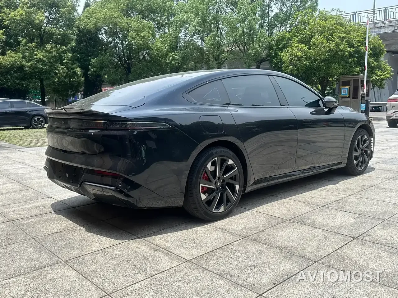 Dongfeng Yipai eπ007 2024 Model 200Pro Range Extender Version — фото 5