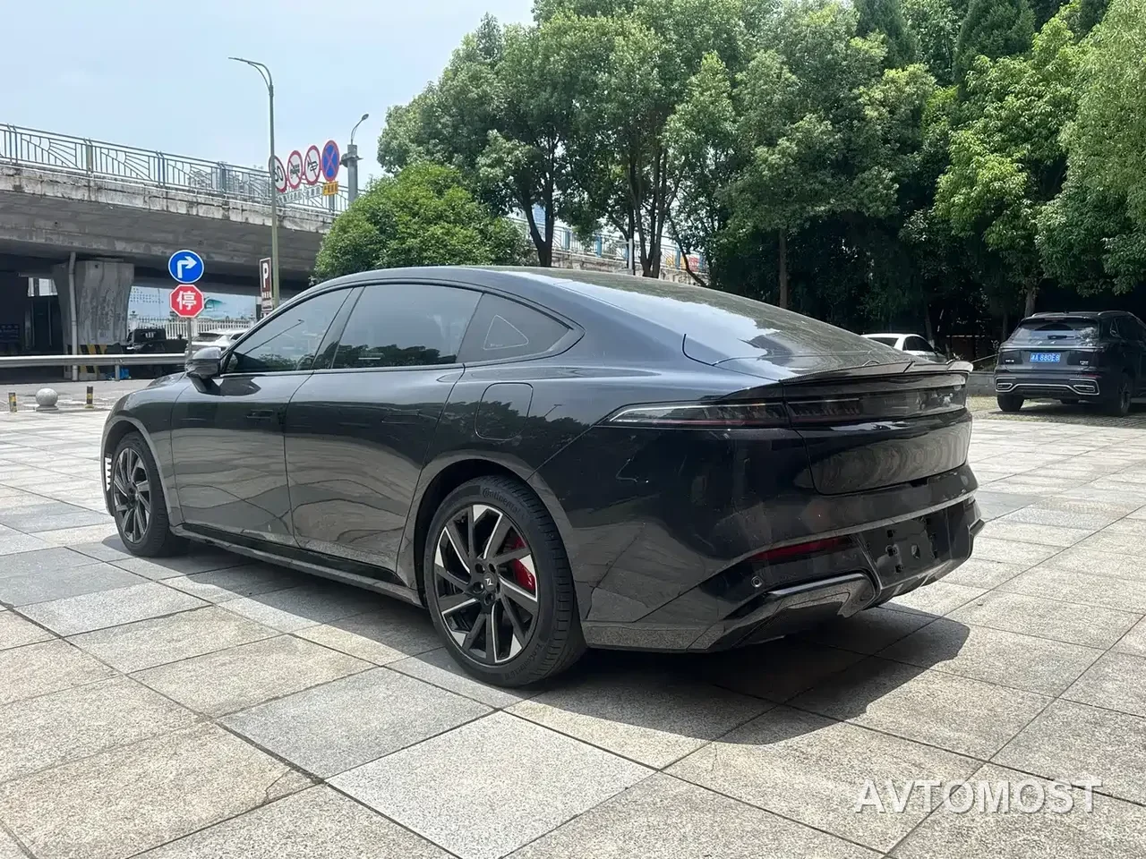 Dongfeng Yipai eπ007 2024 Model 200Pro Range Extender Version — фото 7