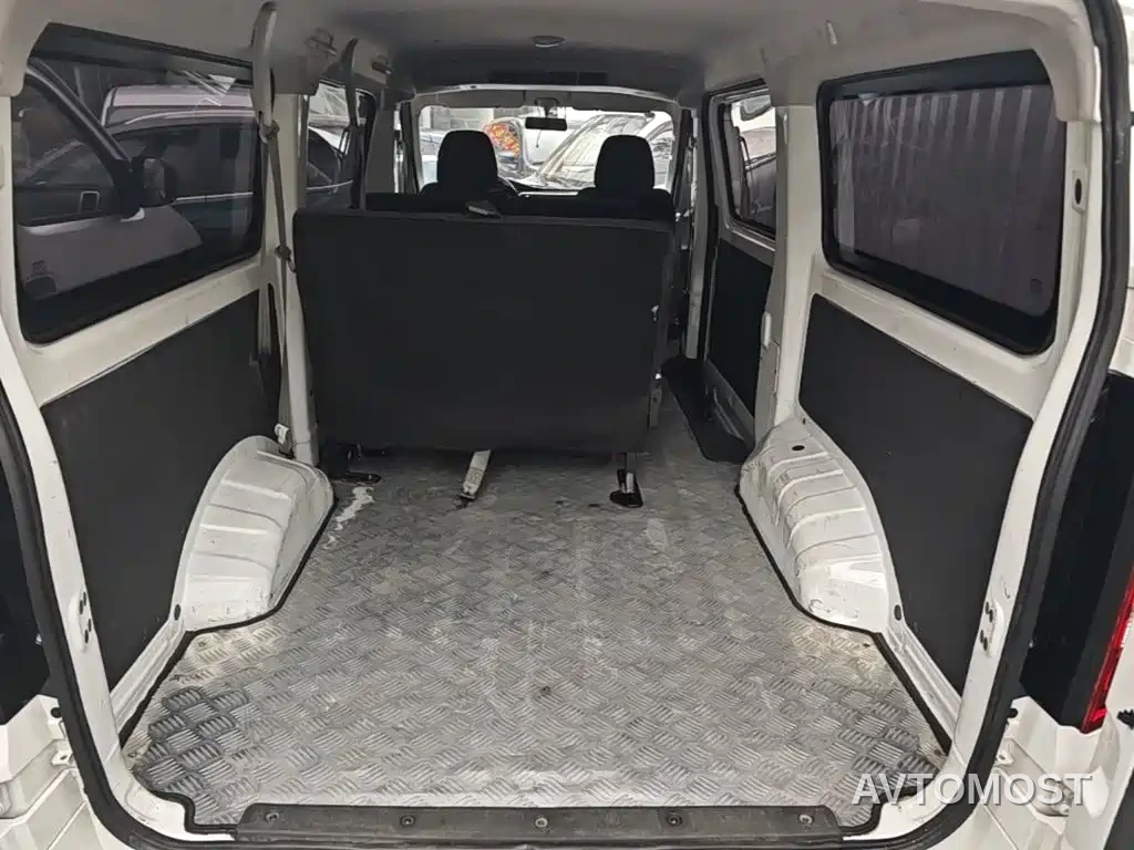 Changan Ruixing EM80 2025 Passenger Version Comfort 6-seater 300km Dual Swing Doors — фото 9