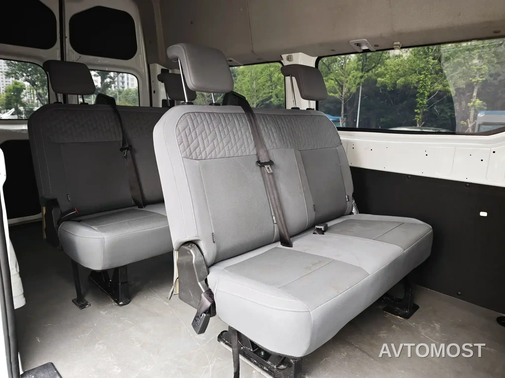 Yuan Cheng Farizon Super VAN 2025 Smart Wealth Edition Medium Wheelbase High Roof 68kWh Smart Core — фото 6