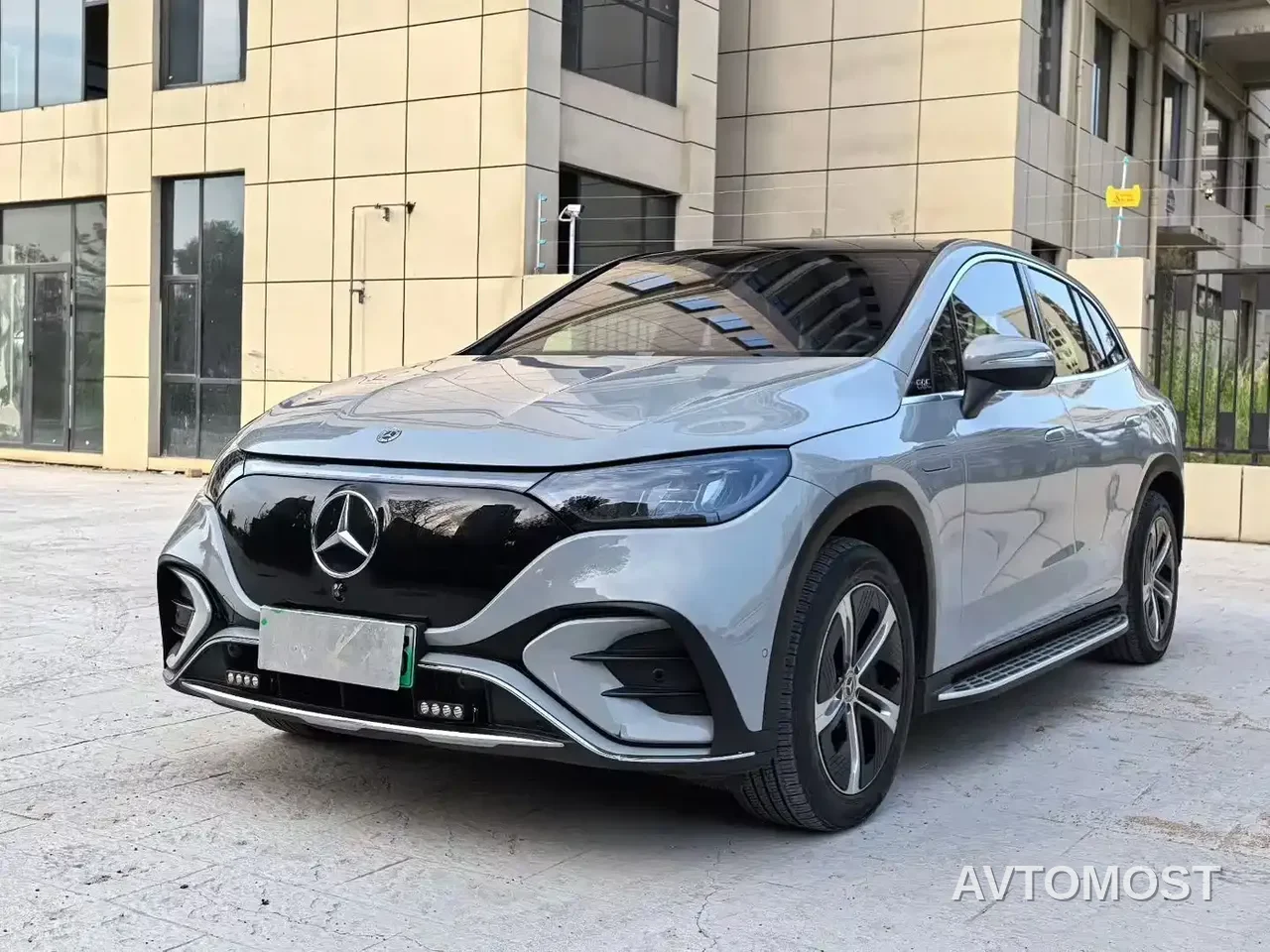 Mercedes-Benz EQE SUV 2023 350 4MATIC Pioneer Edition — фото 2