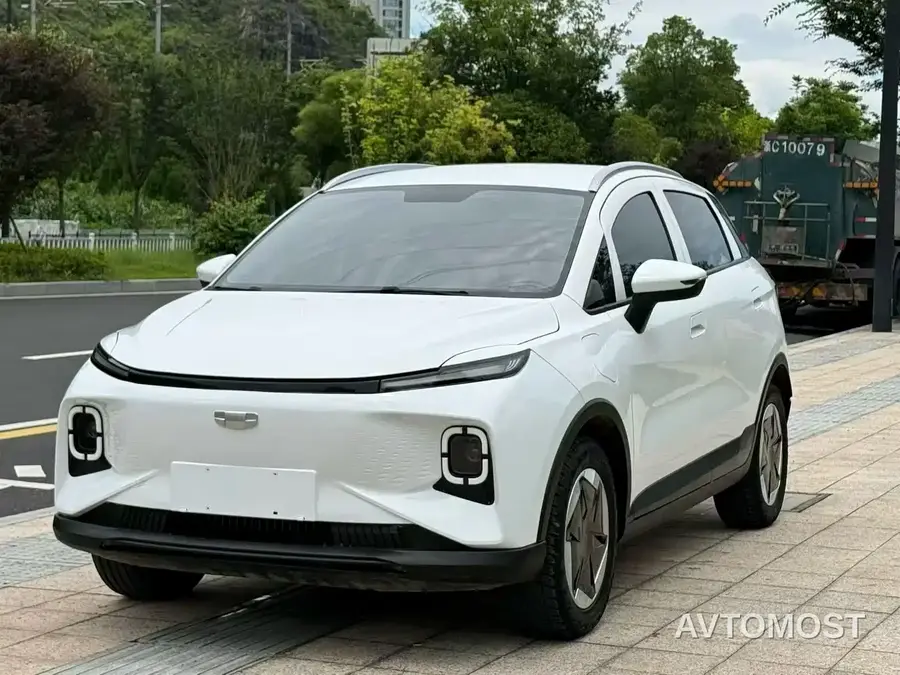 Geely Geometry E Firefly 2024 Model 301km Light Flow