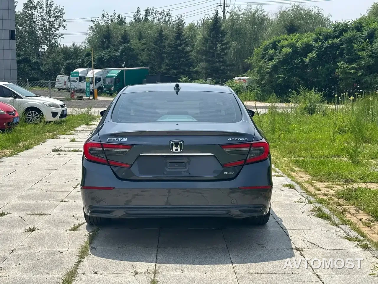 Honda Accord 2022 Sharp Hybrid 2.0L Sharp Leader Edition — фото 4