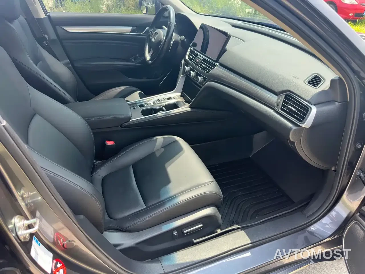 Honda Accord 2022 Sharp Hybrid 2.0L Sharp Leader Edition — фото 8