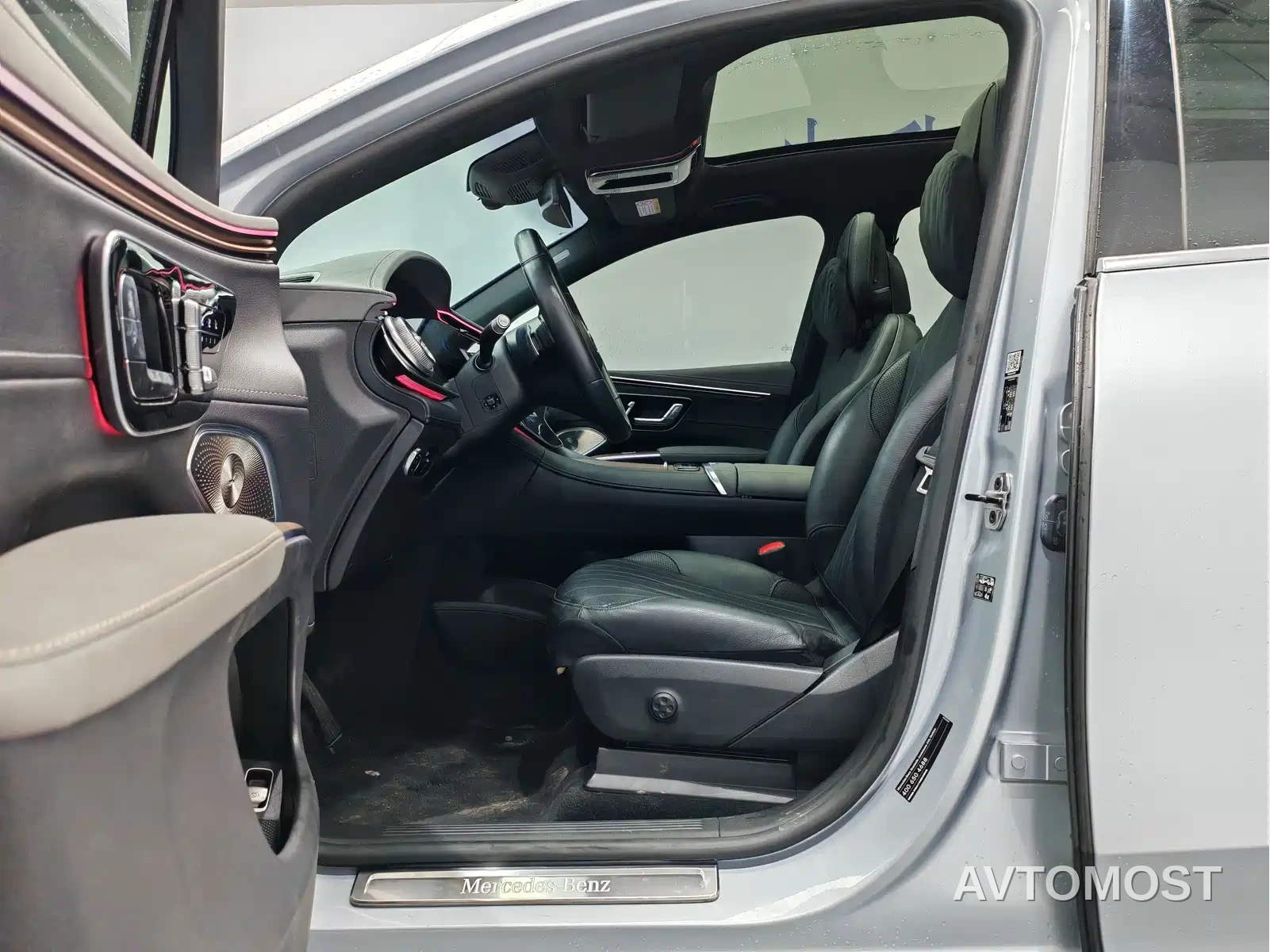 Mercedes-Benz EQS SUV 2023 450 4MATIC Pioneer Edition — фото 11