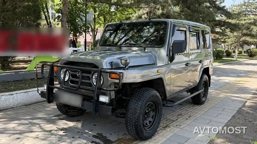 BAW (Beijing Automobile Works) 212 Classic 2022 2.0L Square Door Hardtop — фото 1
