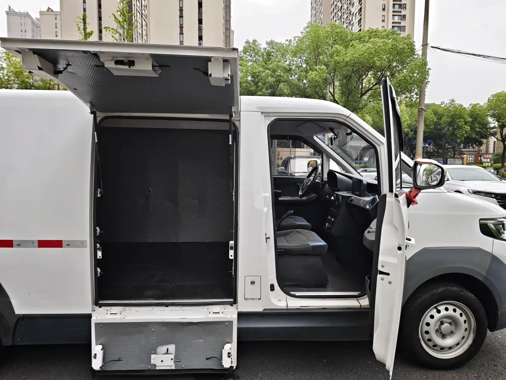 Foton Zhilan Jingling E7 2022 Standard Model 46.36kWh — фото 7