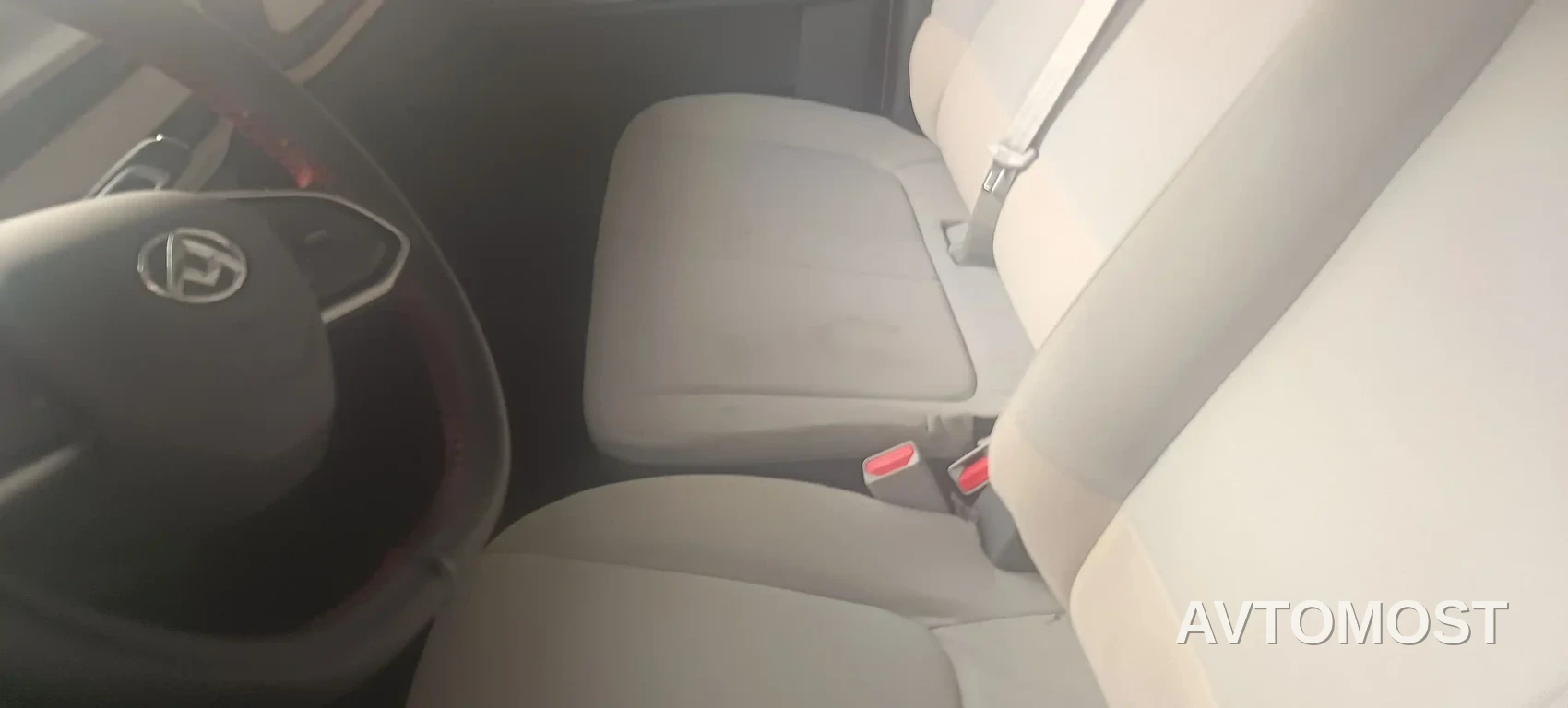 SAIC Maxus Dana V1 2025 Model V1+ Long Wheelbase High Roof Multi-Purpose Edition (62kWh) — фото 8