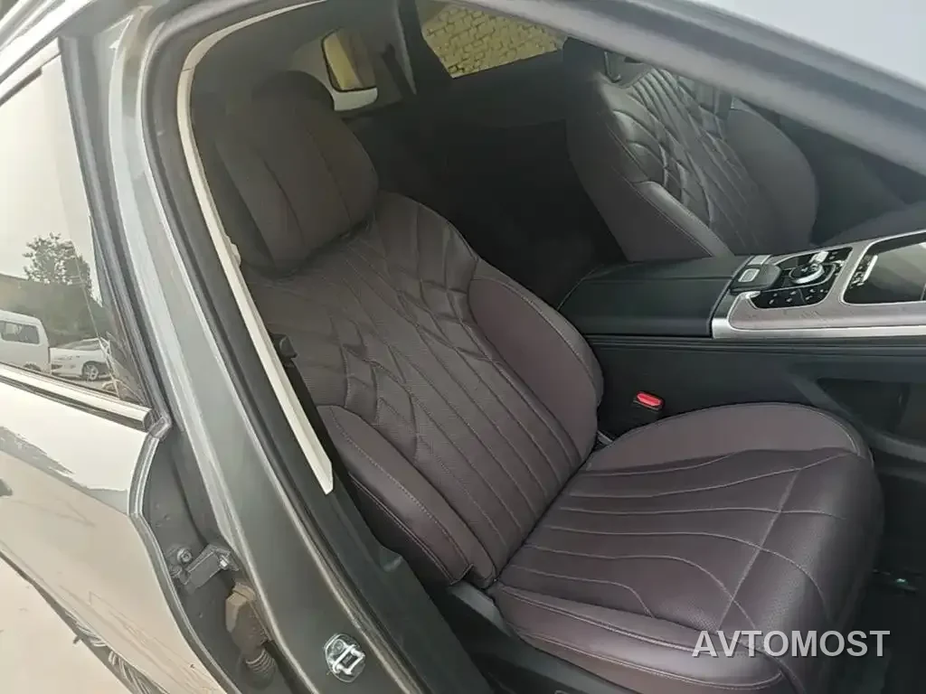 Chery Tiggo 9 C-DM 2025 1.5T 106KM Super Comfort Edition 5-Seater NCM — фото 23