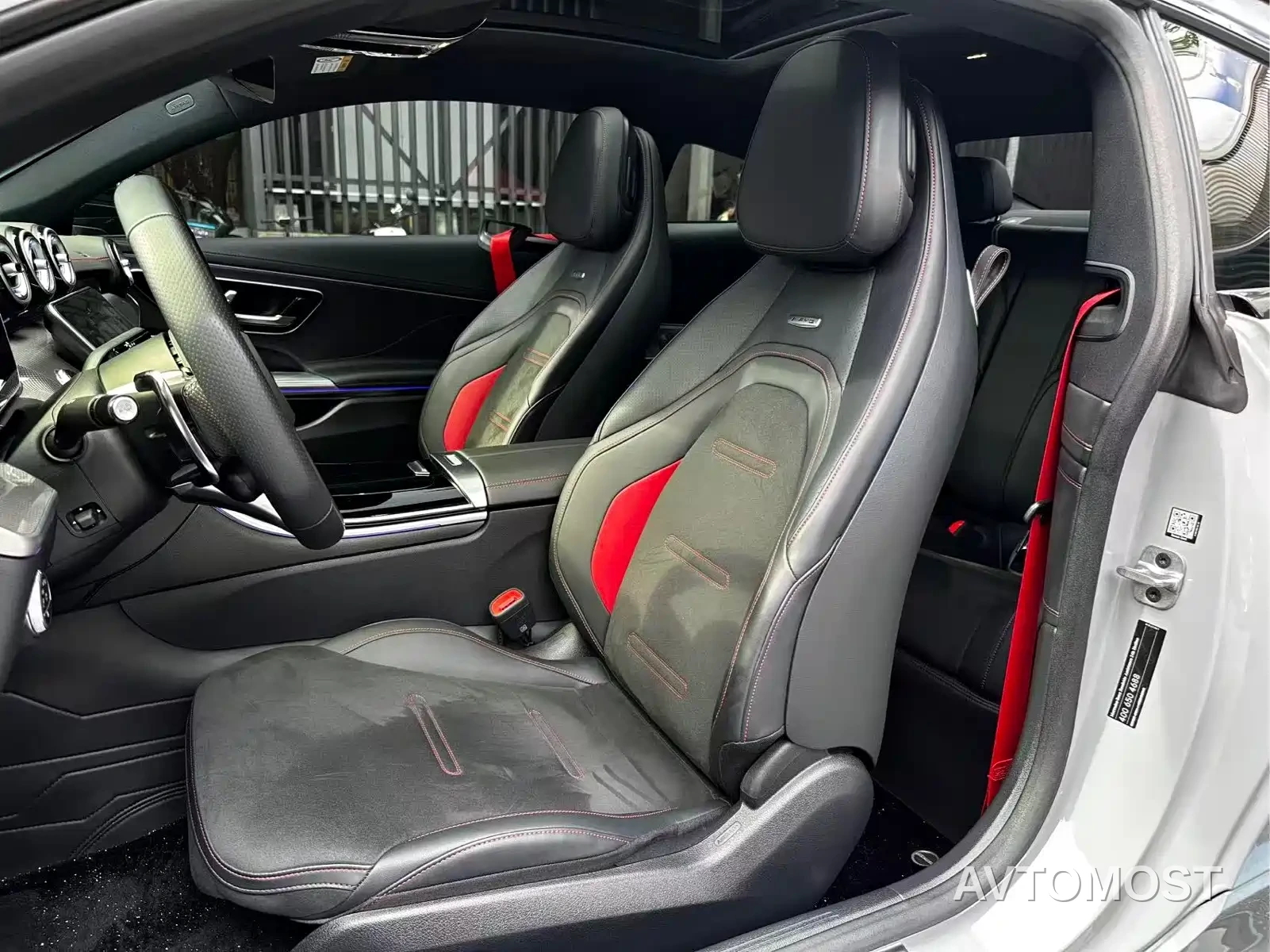 Mercedes-Benz Mercedes-AMG CLE 2024 AMG CLE 53 4MATIC+ Coupe — фото 9
