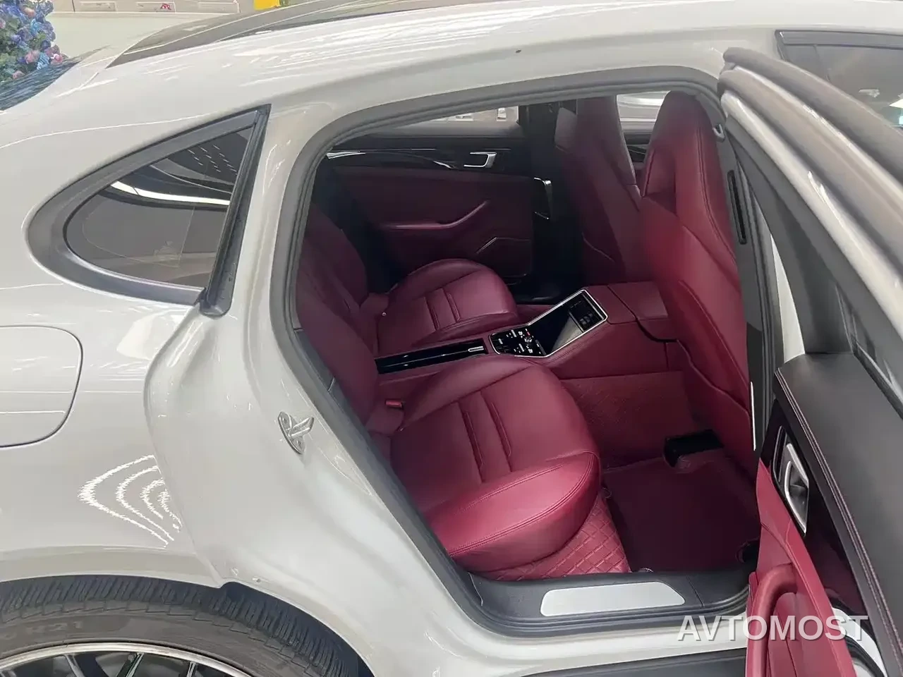 Porsche Panamera New Energy 2021 Panamera 4 E-Hybrid 2.9T — фото 8