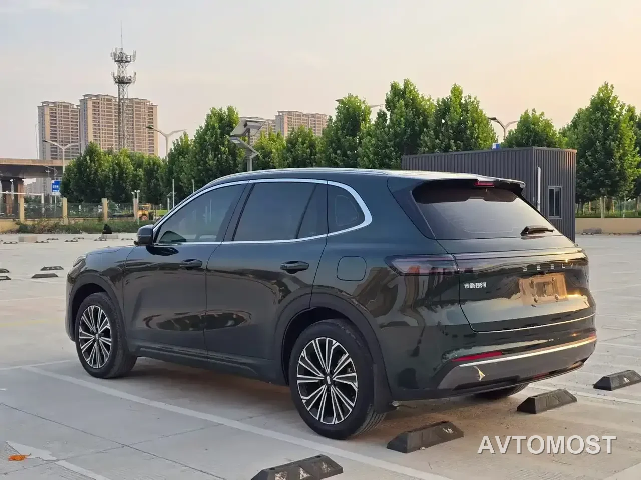 Geely Galaxy Starship 7 EM-i 2025 120km Navigation Edition — фото 8