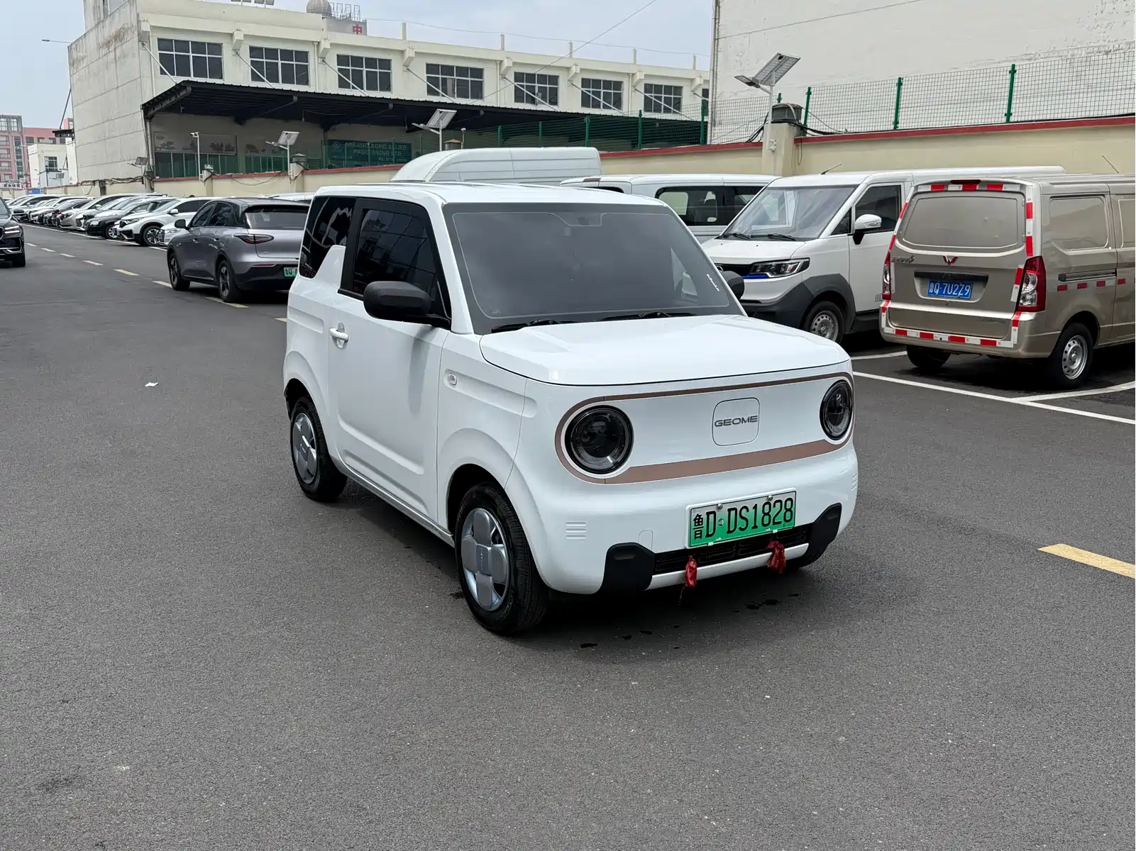Geely Galaxy Panda 2024 Panda mini 200km Endurance Bear — фото 3