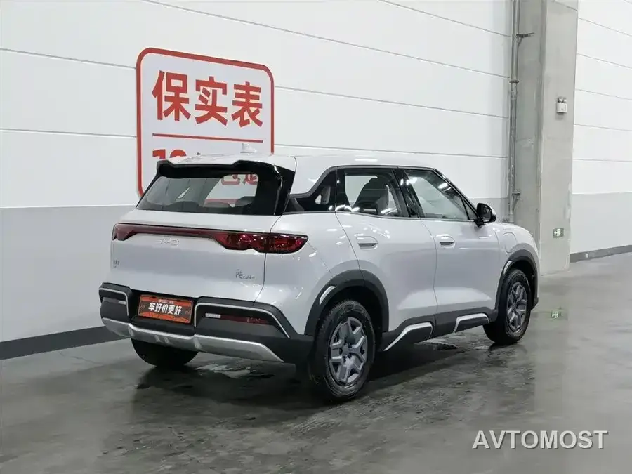 BYD Yuan UP 2025 Model 301KM Navigator