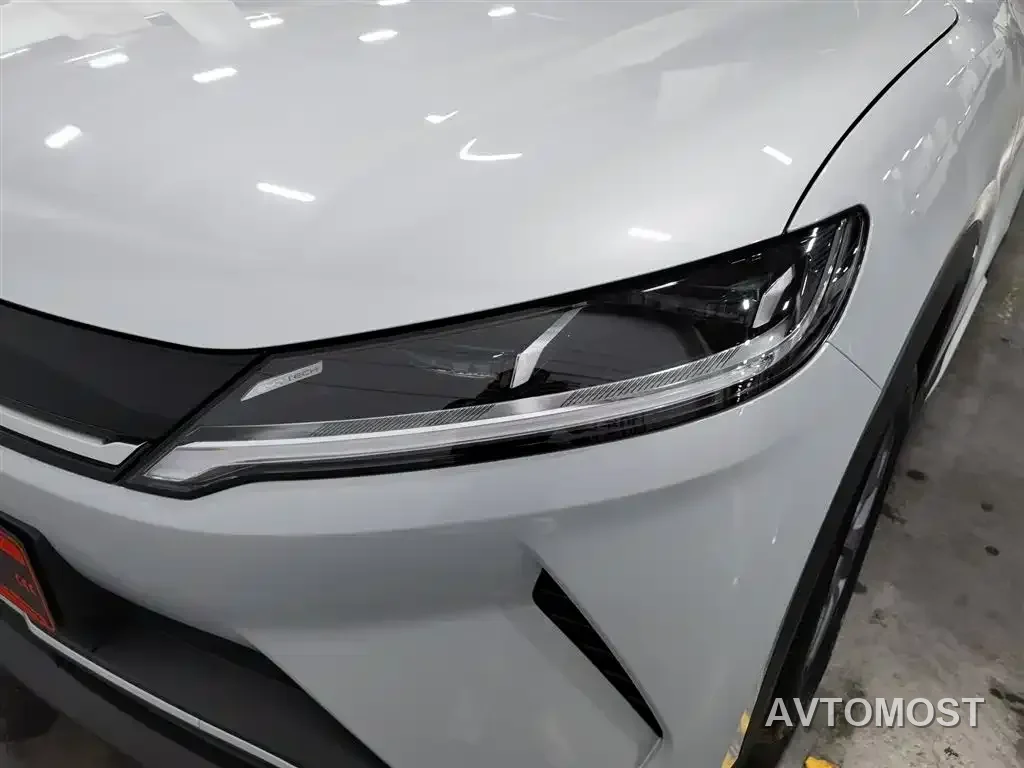 BYD Yuan UP 2025 Model 301KM Navigator — фото 6