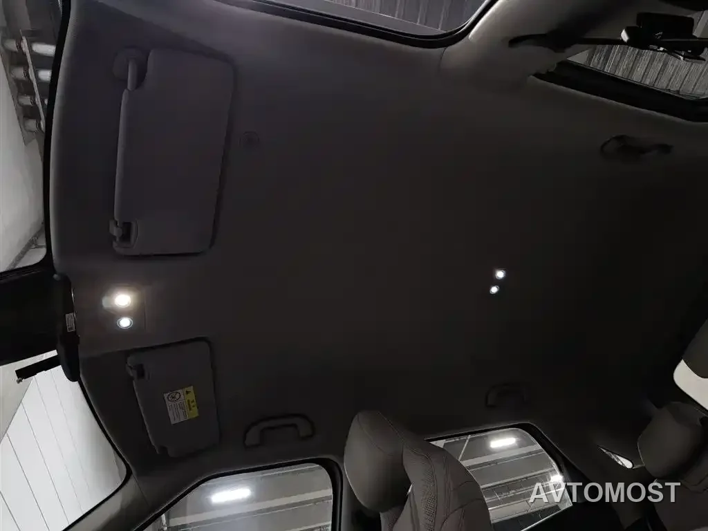 BYD Yuan UP 2025 Model 301KM Navigator — фото 13