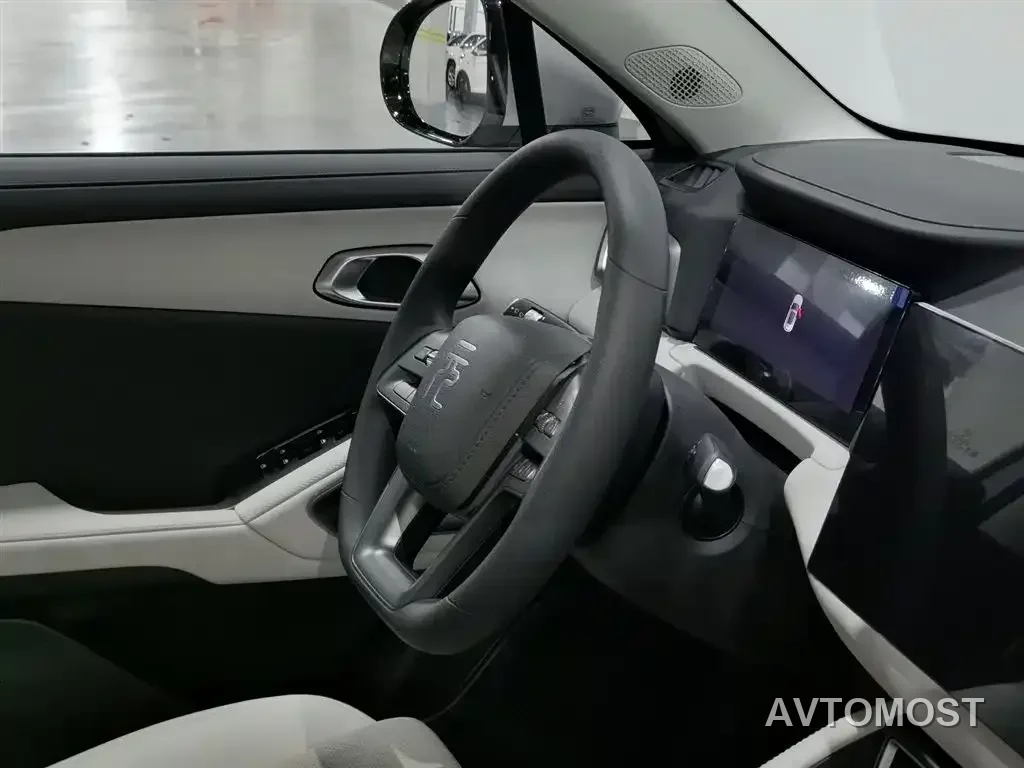 BYD Yuan UP 2025 Model 301KM Navigator — фото 20