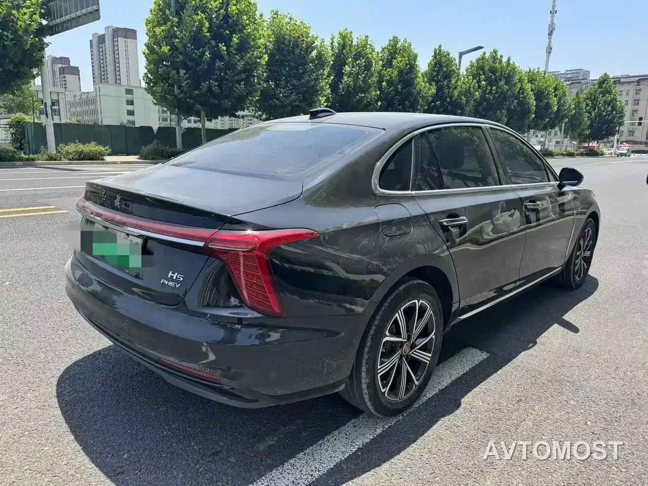 Hongqi H5 PHEV 2025 170 Super Hybrid Edition — фото 8