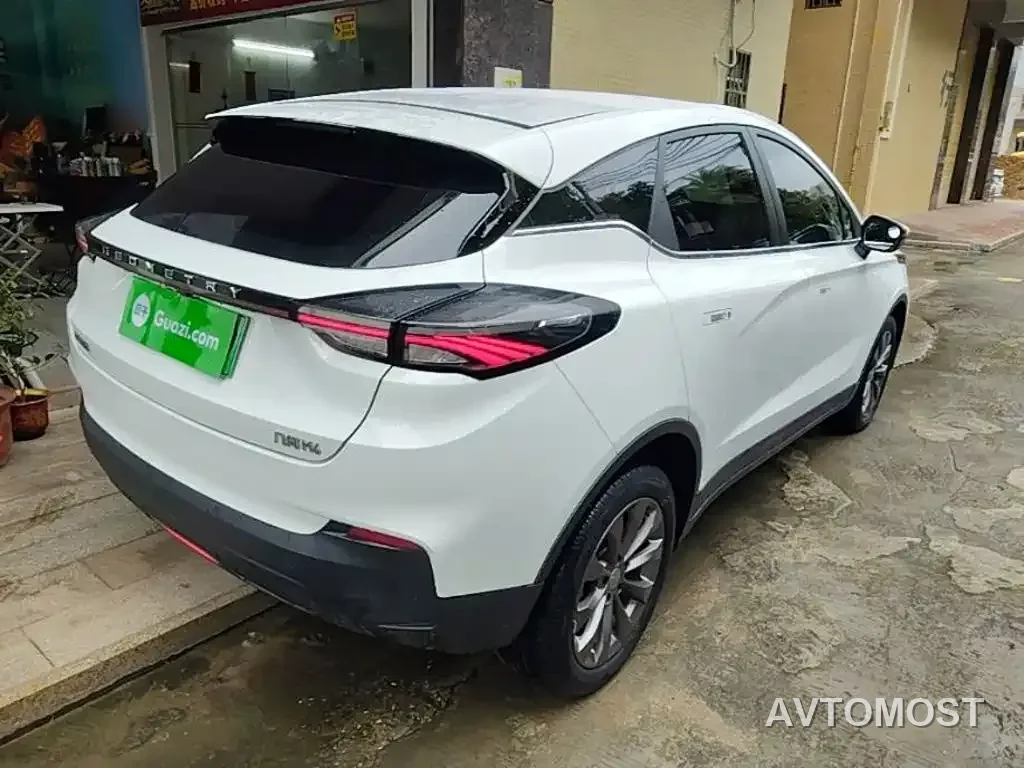 Geely Geometry M6 2022 450 New Intelligence Edition — фото 7