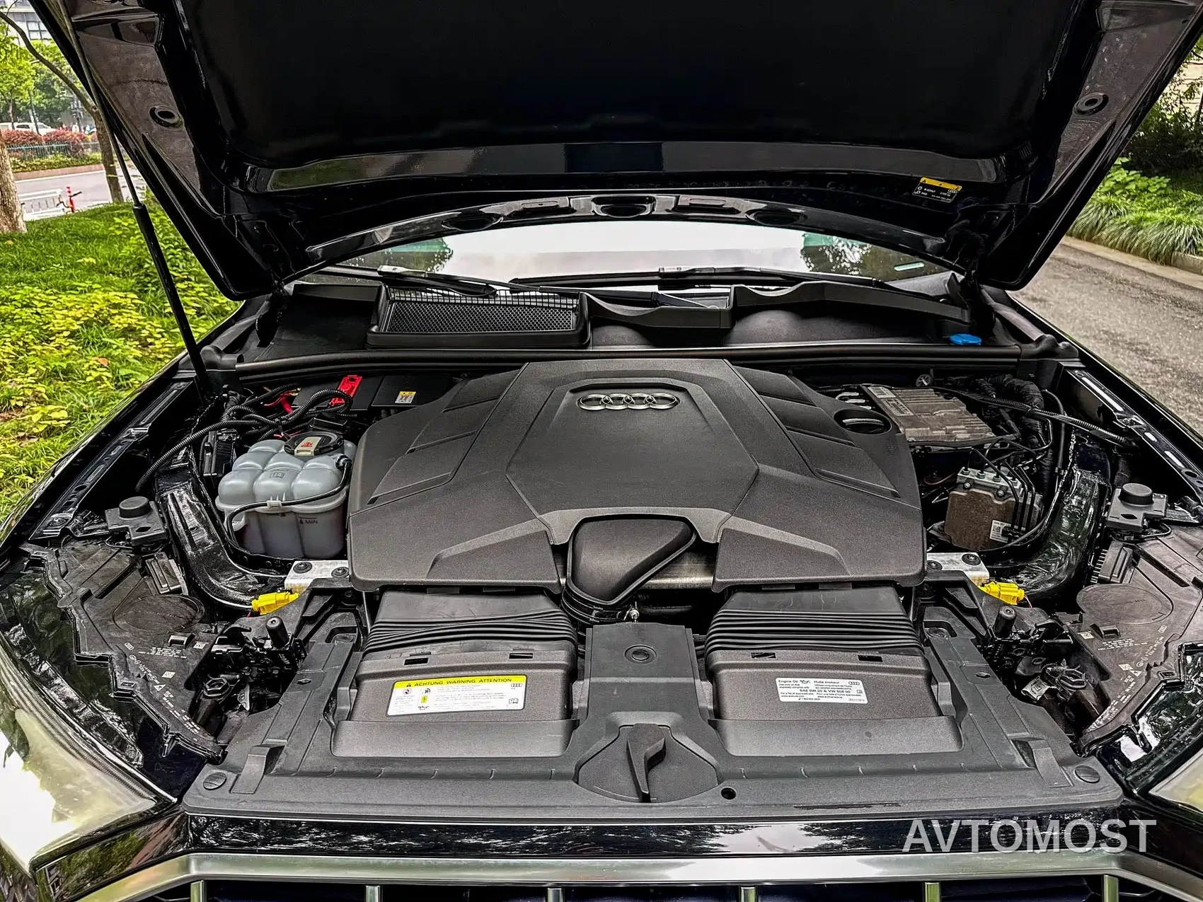 Audi Q7 2021 55 TFSI quattro S line Sport — фото 16