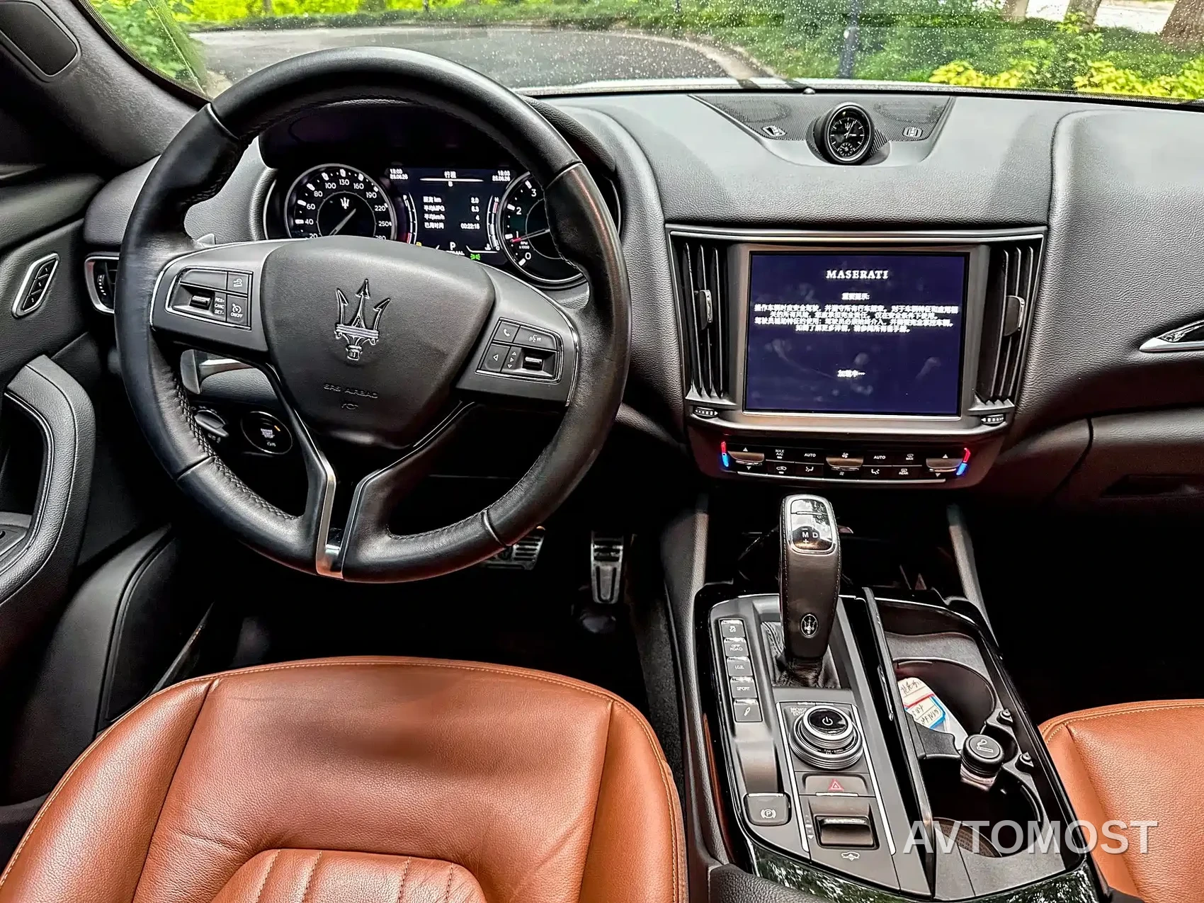 Maserati Levante 2022 2.0T GT Edge Edition — фото 10