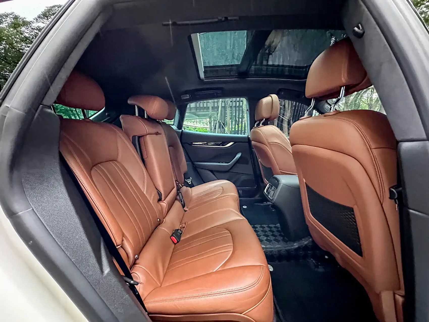 Maserati Levante 2022 2.0T GT Edge Edition — фото 14