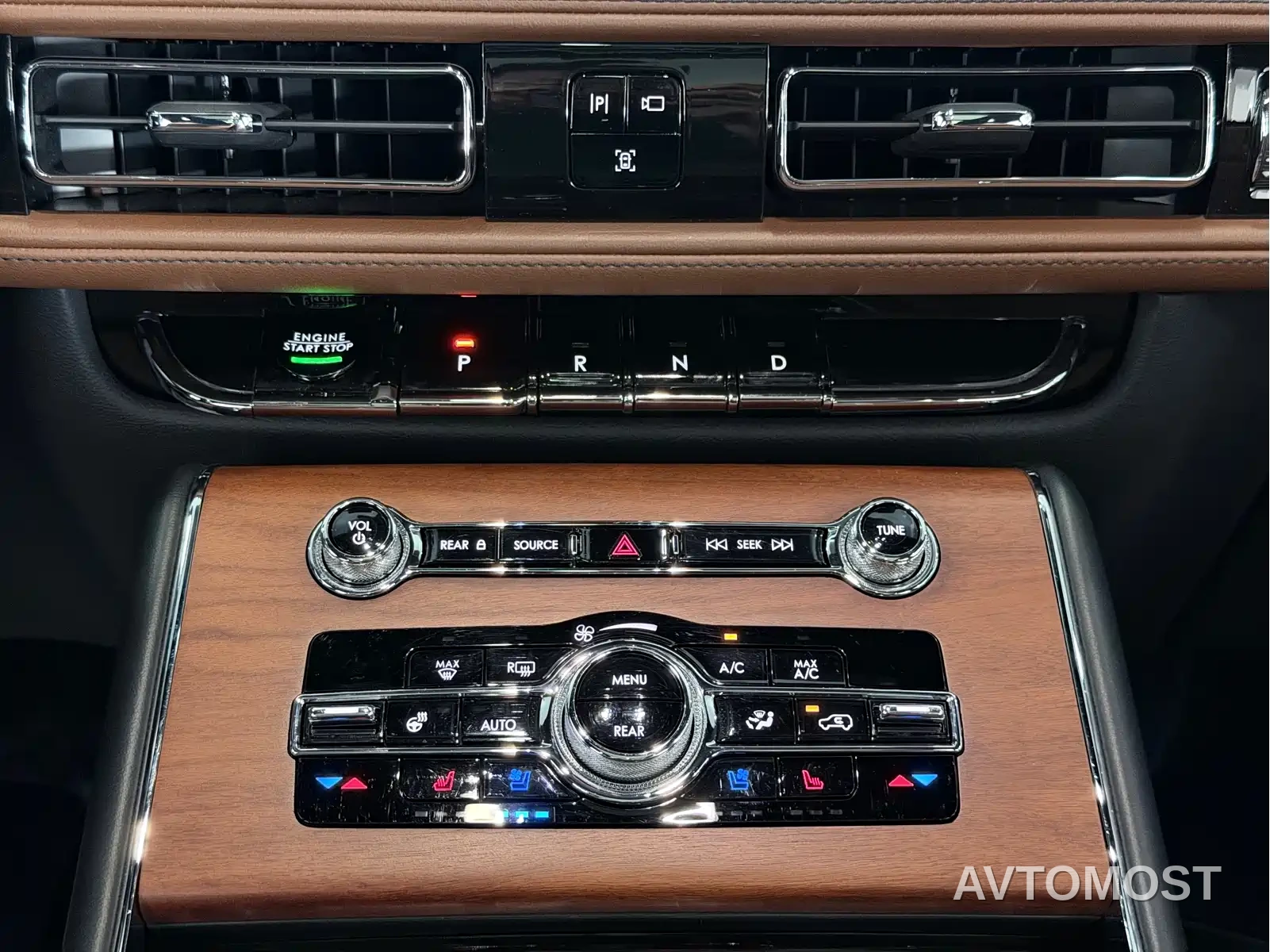 Lincoln Aviator 2022 3.0T V6 AWD Executive Edition — фото 9