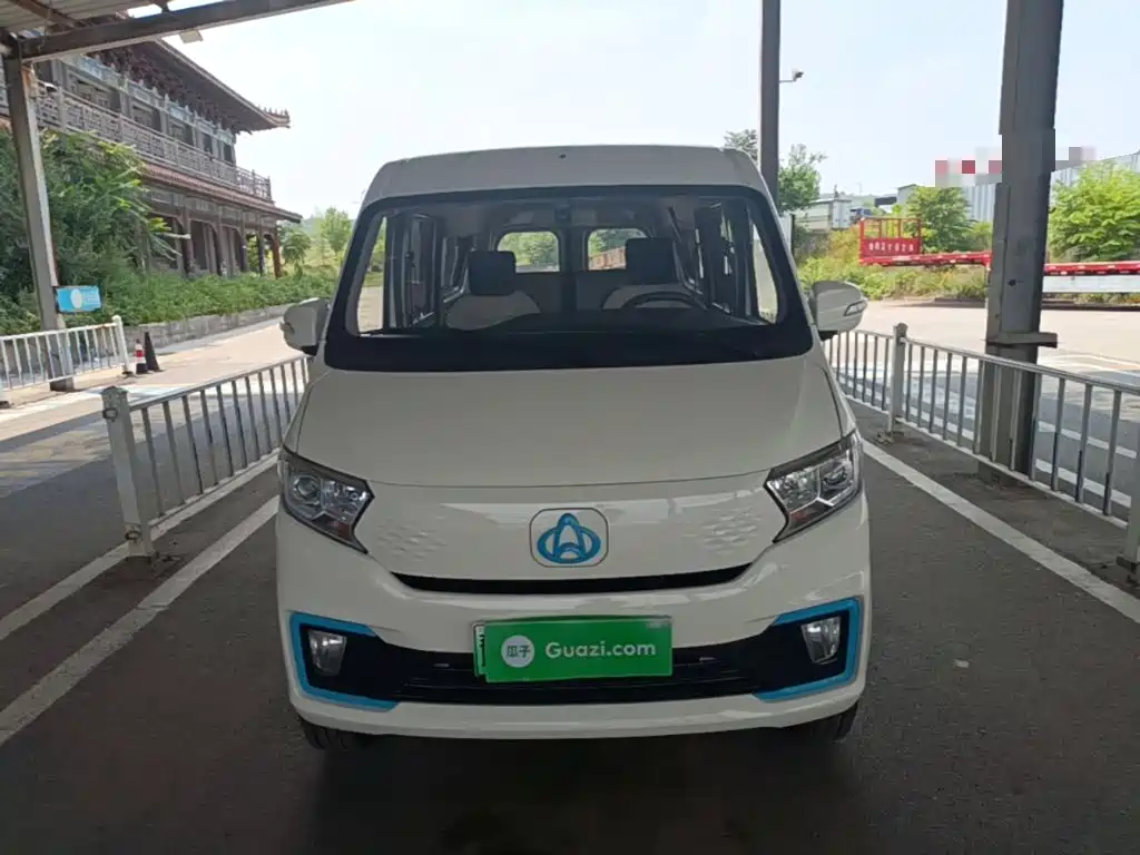 Changan Kuayue Star V5 EV 2025 Model Smart Elite Bus 6-Seater CATL — фото 3