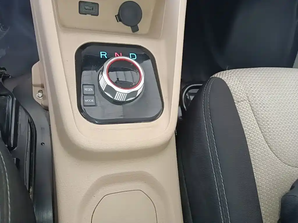 Changan Kuayue Star V5 EV 2025 Model Smart Elite Bus 6-Seater CATL — фото 14