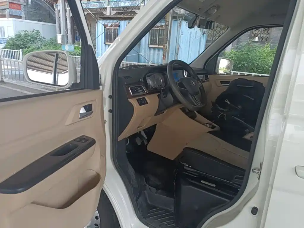 Changan Kuayue Star V5 EV 2025 Model Smart Elite Bus 6-Seater CATL — фото 16