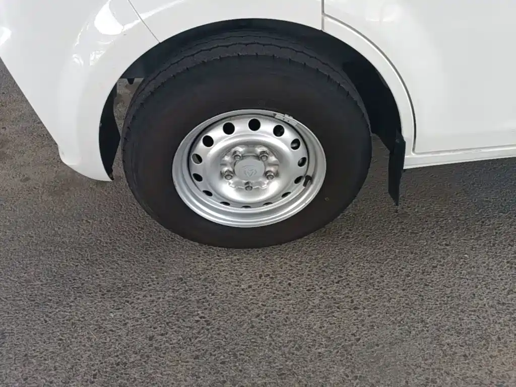 Changan Kuayue Star V5 EV 2025 Model Smart Elite Bus 6-Seater CATL — фото 23