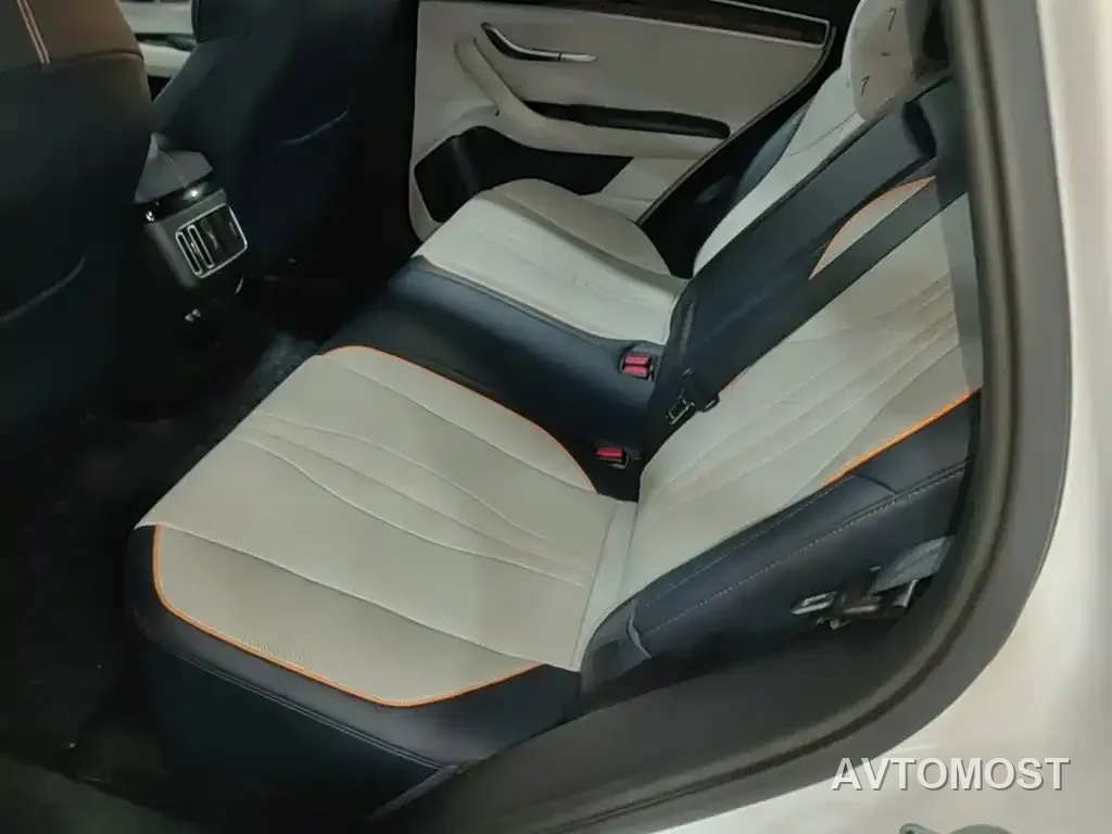 BYD Song PLUS PHEV 2021 DM-i 51KM Honor — фото 20